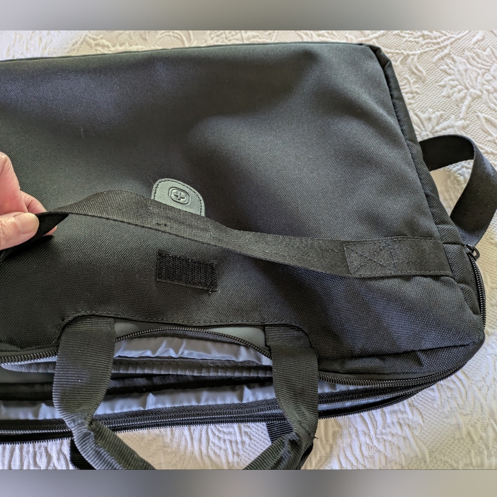 NWOT SwissGear Wenger Laptop Bag - Picture 6 of 10